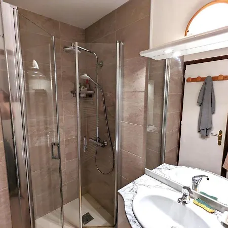 Apartment 6 Pers, Proche Pistes, Terrasse Et Parking Inclus A - Fr-1-459-217
